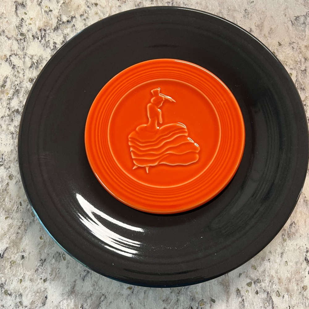 Fiestaware Brand new Poppy Trivet and Slate Dinner plate
